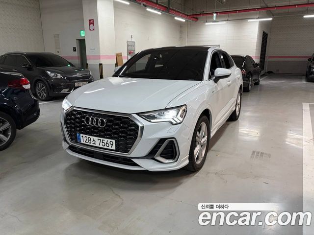 Audi Q3 F3 35 TDI Premium Sportback - фото 1