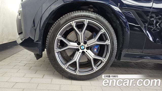 BMW X6 G06 xDrive40i M Sport - фото 4