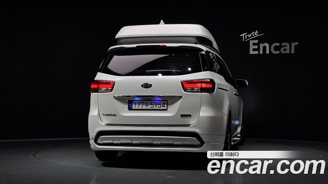 Kia Carnival Совершенно новый 9-seater Hi-Limousine Prestige High roof - фото 3