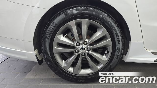 Kia Carnival Совершенно новый 9-seater Hi-Limousine Prestige High roof - фото 4