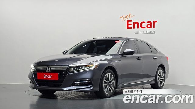 Honda Accord 10-го поколения 2.0 Hybrid Touring - фото 0