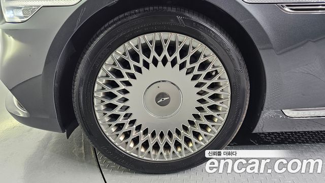 Genesis G90 5.0 AWD Prestige - фото 4