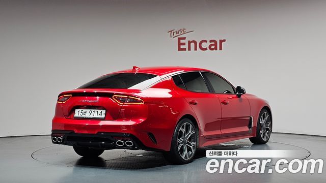 Kia Stinger 2.0 Turbo 2WD Platinum - фото 0