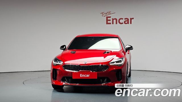 Kia Stinger 2.0 Turbo 2WD Platinum - фото 1