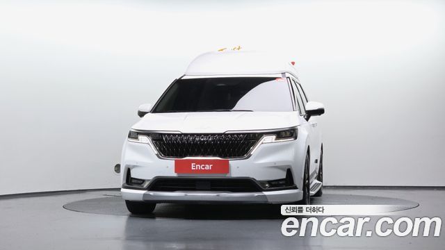 Kia Carnival 4-го поколения Gasoline 4-Seater Hi-Limousine Signature - фото 2