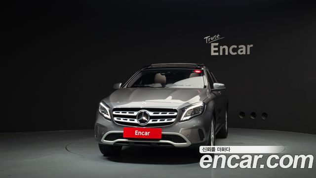 Mercedes-Benz GLA-Class X156 GLA220 - фото 2