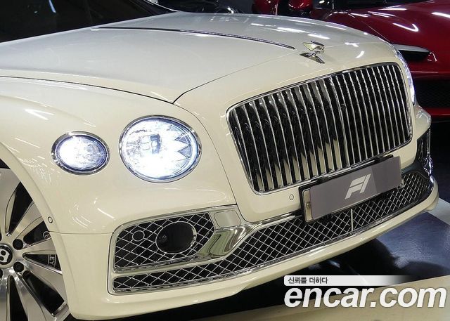 Bentley Flying Spur 3-го поколения 4.0 - фото 1