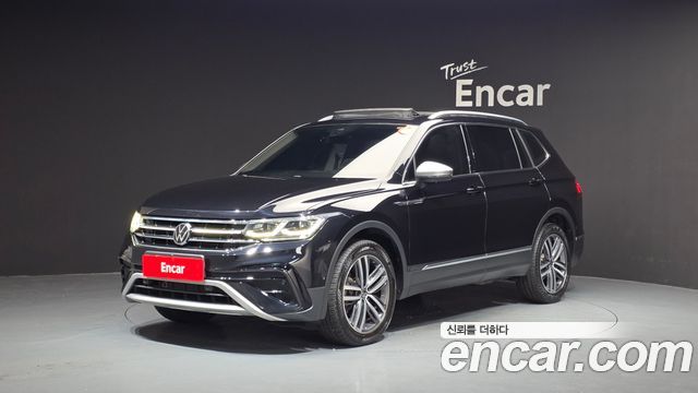 Volkswagen Tiguan 2.0 TSI Prestige - фото 0