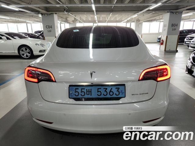 Tesla Model 3 Long Range AWD - фото 4