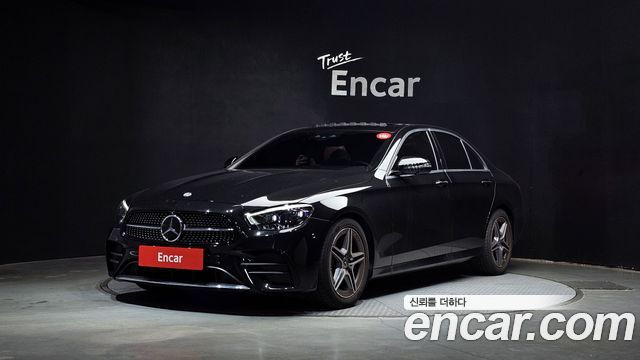 Mercedes-Benz E-Class W213 E250 AMG Line - фото 0