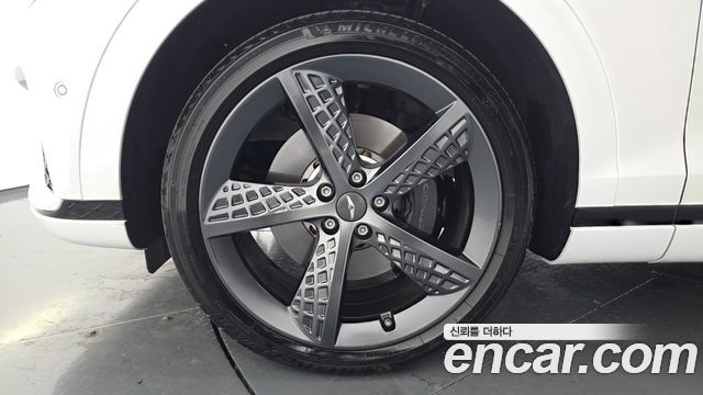 Genesis GV70 2.5T Gasoline AWD - фото 4