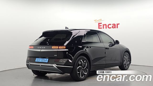 Hyundai Ioniq5 Long Range AWD Exclusive - фото 1