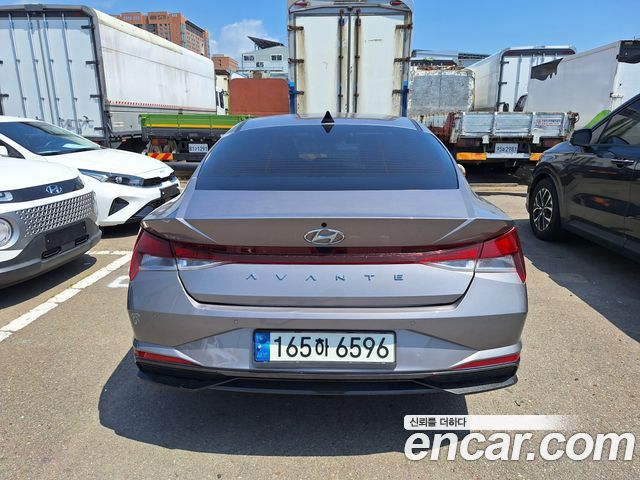 Hyundai Avante CN7, гибрид Smart - фото 1