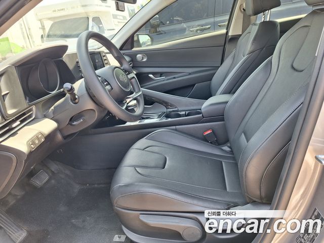 Hyundai Avante CN7, гибрид Smart - фото 3