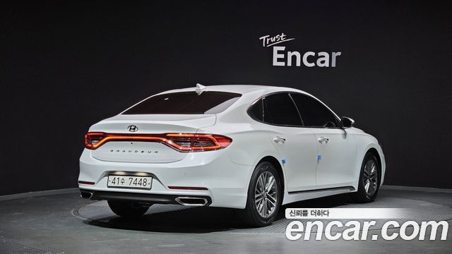 Hyundai Grandeur IG 3.0 LPi Modern Basic (Rental Car) - фото 1