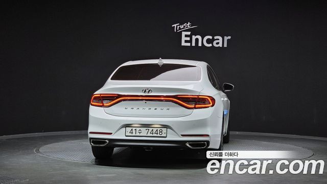 Hyundai Grandeur IG 3.0 LPi Modern Basic (Rental Car) - фото 3