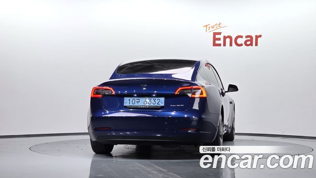 Tesla Model 3 Long Range AWD - фото 2