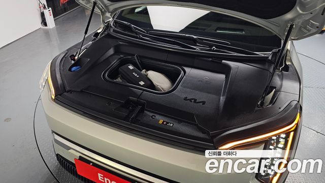 Kia EV3 Long Range 2WD Earth - фото 4