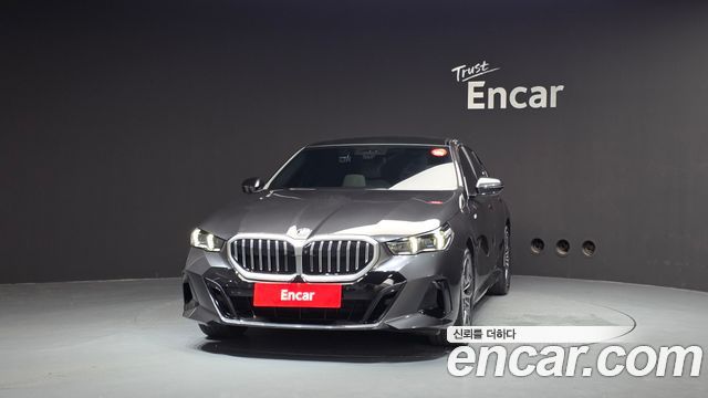 BMW 5-Series G60 520i M Sport - фото 2