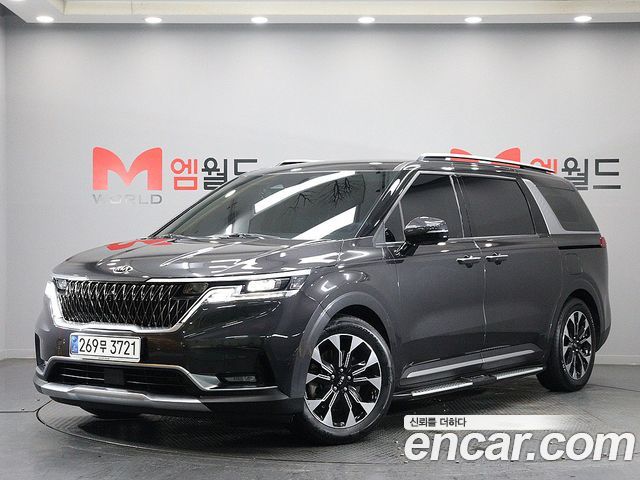 Kia Carnival 4-го поколения 9-Seater Signature - фото 0
