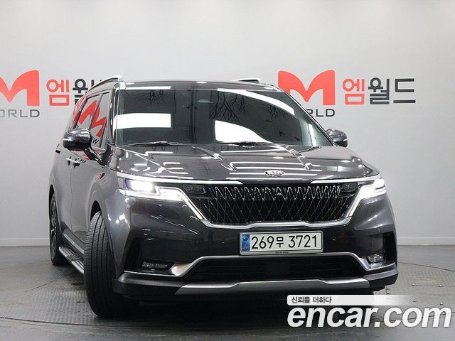 Kia Carnival 4-го поколения 9-Seater Signature - фото 1