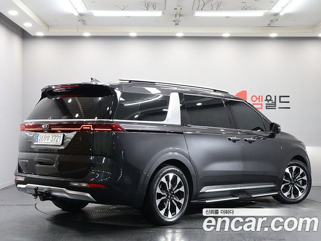 Kia Carnival 4-го поколения 9-Seater Signature - фото 2
