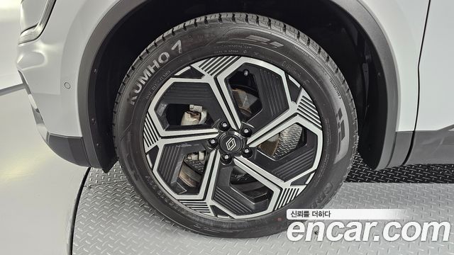 Renault Samsung QM6 Новый 2.0 LPe RE 2WD - фото 4