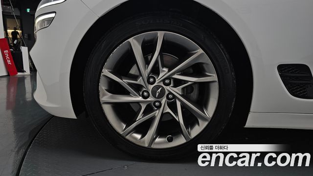 Genesis G70 Новый Gasoline 2.0T 2WD - фото 3