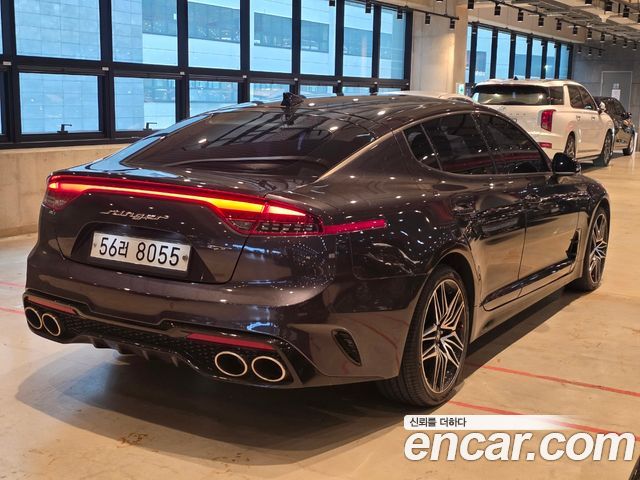 Kia Stinger 2.0 Turbo 2WD Platinum - фото 1
