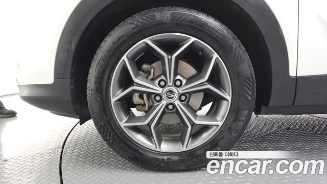 SsangYong Korando Diesel 1.6 2WD Delight Plus - фото 3