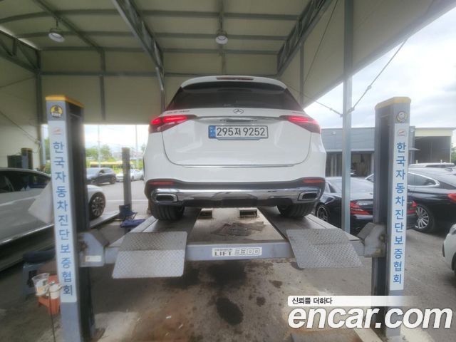 Mercedes-Benz GLE-Class W167 GLE450 4MATIC - фото 1