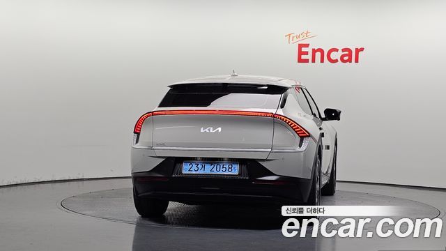 Kia EV6 Long Range Air - фото 3