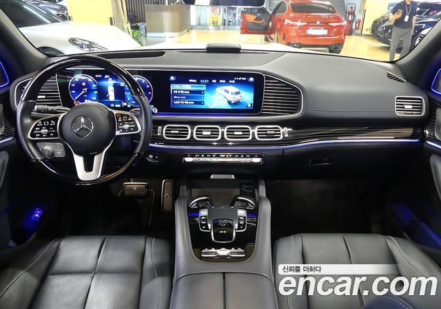 Mercedes-Benz GLS-Class X167 Maybach GLS600 4MATIC - фото 3