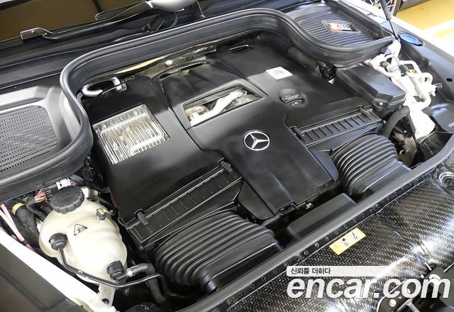 Mercedes-Benz GLS-Class X167 Maybach GLS600 4MATIC - фото 4