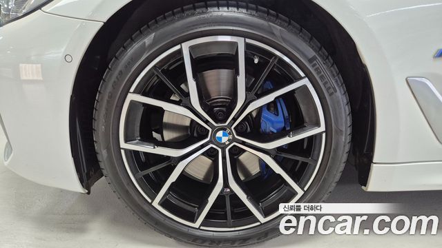 BMW 5-Series G30 530i M Sport Package - фото 4