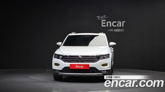 Volkswagen T-Roc 2.0 TDI Premium - фото 2