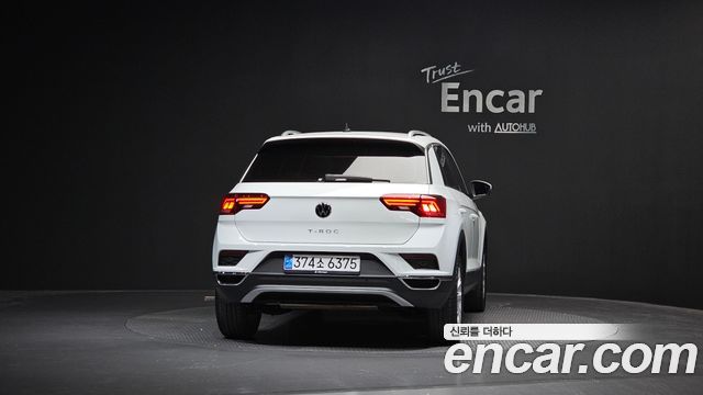Volkswagen T-Roc 2.0 TDI Premium - фото 3
