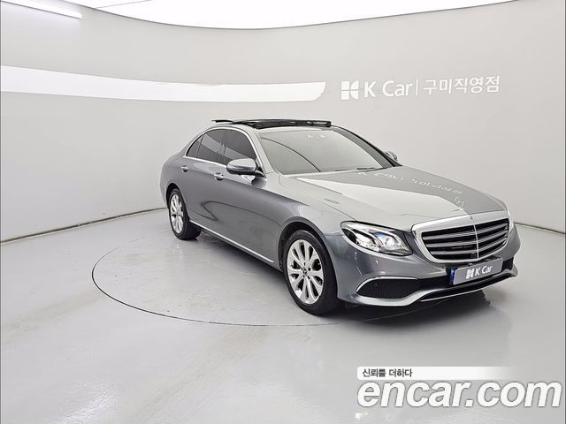 Mercedes-Benz E-Class W213 E300 Exclusive - фото 2