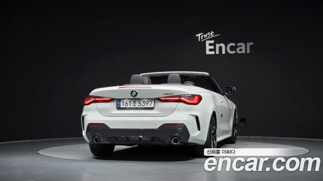 BMW 4-Series G22 420i M Sport Convertible - фото 3
