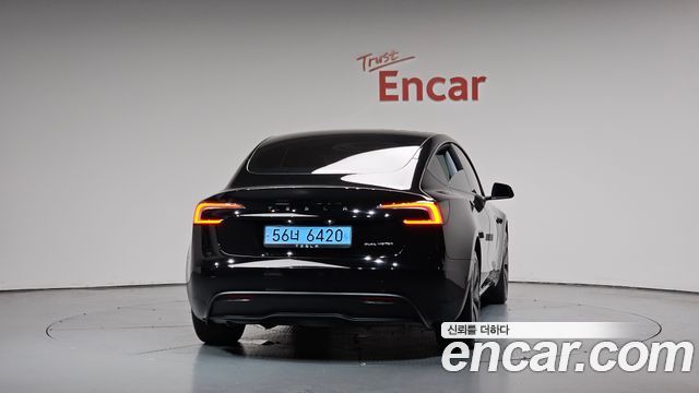 Tesla Model 3 Long Range AWD - фото 2