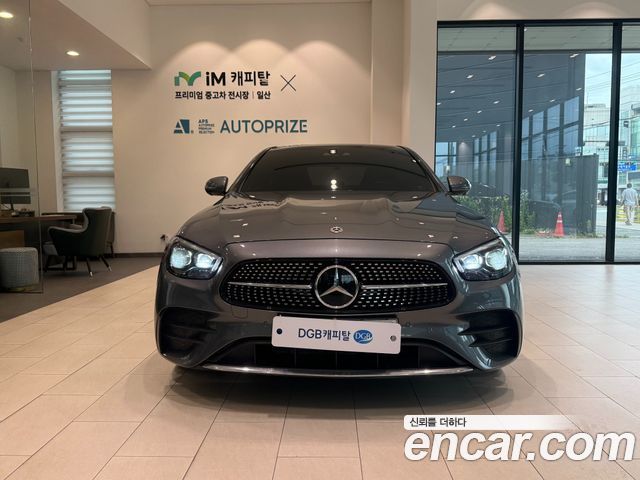 Mercedes-Benz E-Class W213 E350 4MATIC AMG Line - фото 2