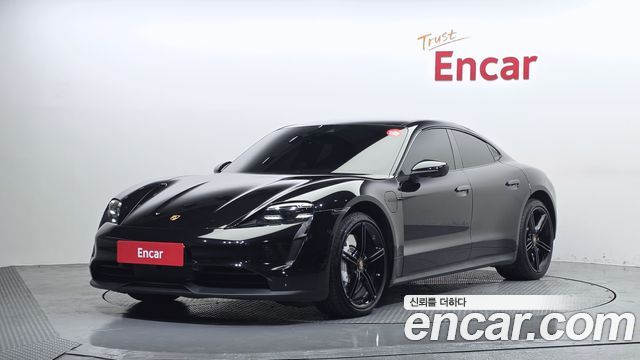 Porsche Taycan 4S - фото 0