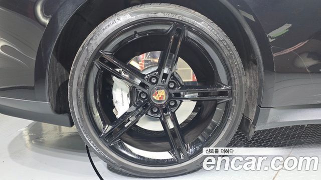 Porsche Taycan 4S - фото 4