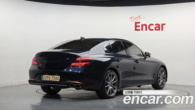 Genesis G70 Новый Gasoline 2.0T 2WD - фото 1