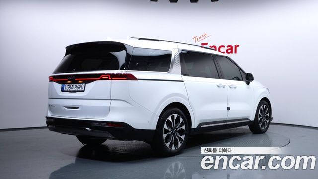 Kia Carnival 4-го поколения Gasoline 7-Seater Signature - фото 1