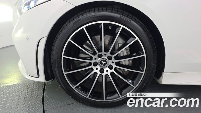 Mercedes-Benz CLS-Class C257 CLS450 4MATIC AMG Line - фото 4