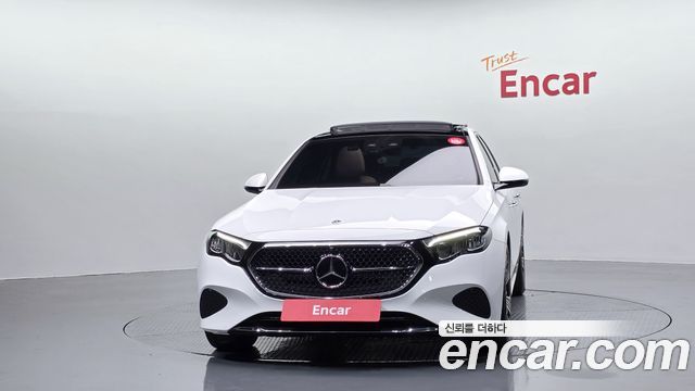 Mercedes-Benz E-Class W214 E200 Avantgarde - фото 2