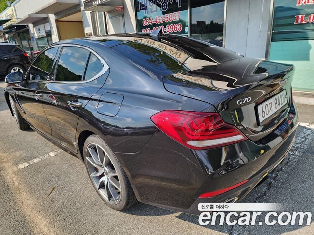 Genesis G70 2.0T Sport Package - фото 3