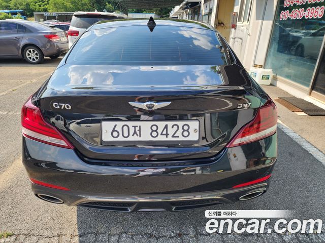 Genesis G70 2.0T Sport Package - фото 4