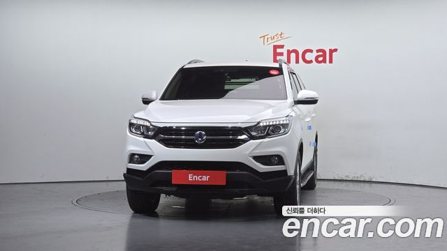 SsangYong Rexton Sports Diesel 2.2 4WD Prestige - фото 2